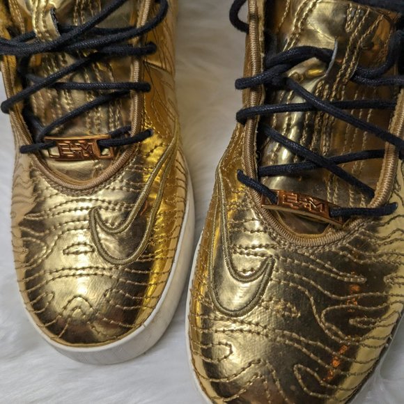Size 9 - Nike LeBron 11 NSW Lifestyle QS Black History Month golden color - Picture 8 of 12
